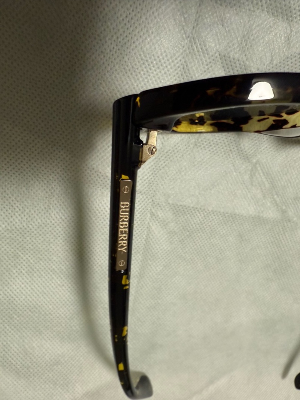 Burberry woman’s sunglasses new - Picture 5 of 10